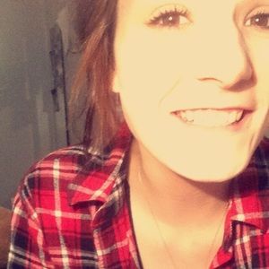 Meet your Posher, Kelsey