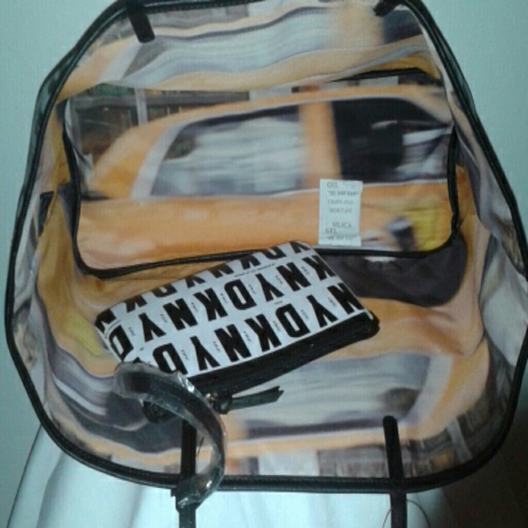 !!SOLD OUT !! LARGE DKNY TOTE & CASE - Picture 3 of 4