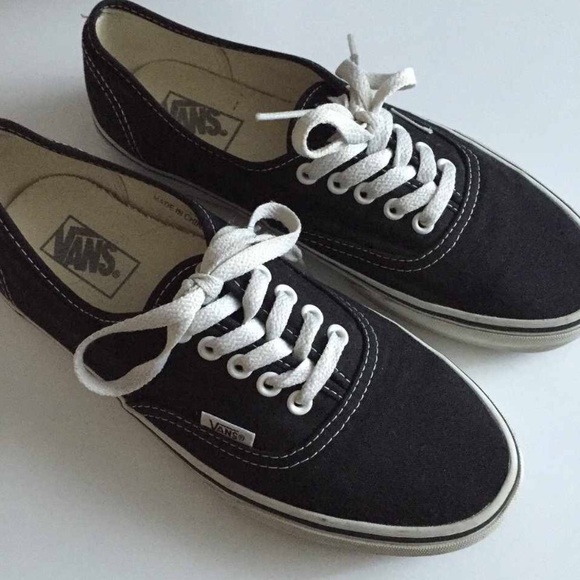 Vans "Late Night Authentic"