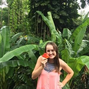 Meet your Posher, Nathalie
