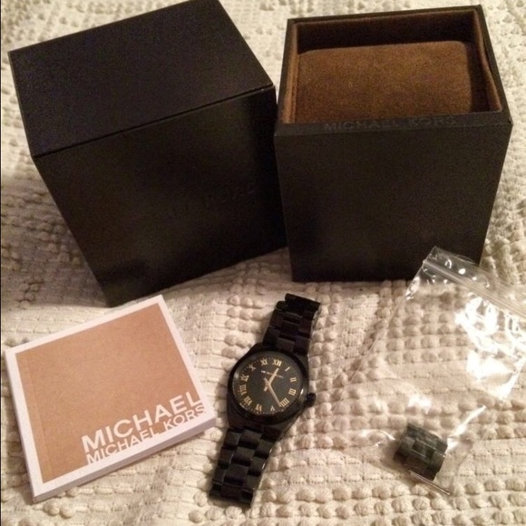 Michael Kors Accessories - Michael Kors Mini Channing Black MK6100
