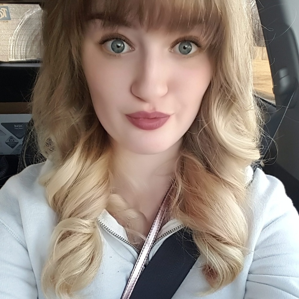 Meet your Posher, Kathryn