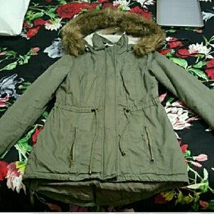 BRAND NEW PARKA COAT