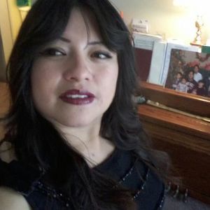 Meet your Posher, Gabriela