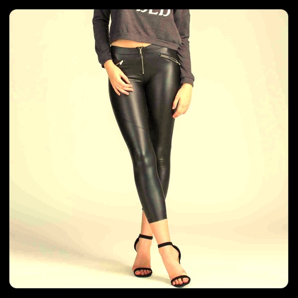Nasty Gal Pants - BUNDLED! NEW & HOT! Faux Leather Capri with zipper