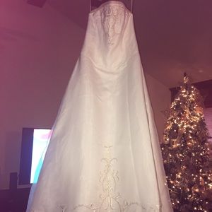 David's Bridal Gown