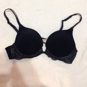Black velvet lace bra