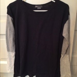 Vince. Black Sweater