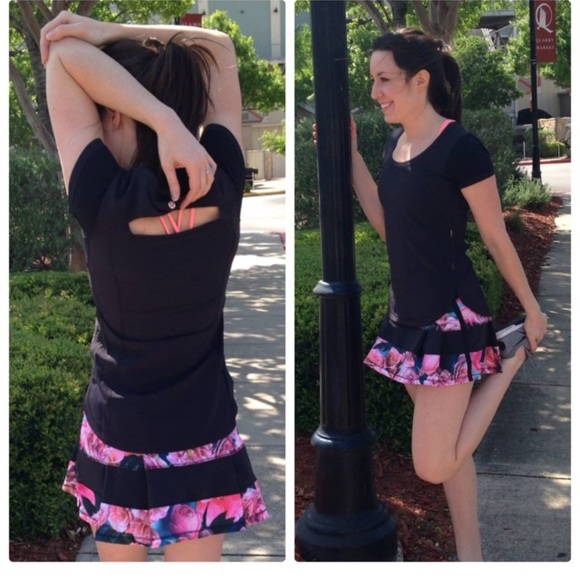 lululemon athletica Tops - Lululemon lightened up short sleeve black