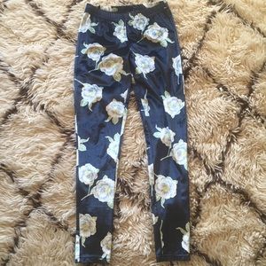 MINKPINK blue velvet floral leggings