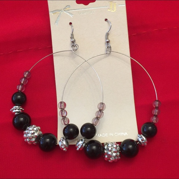 NWOT EARRINGS