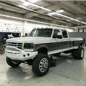 Meet your Posher, Carlo