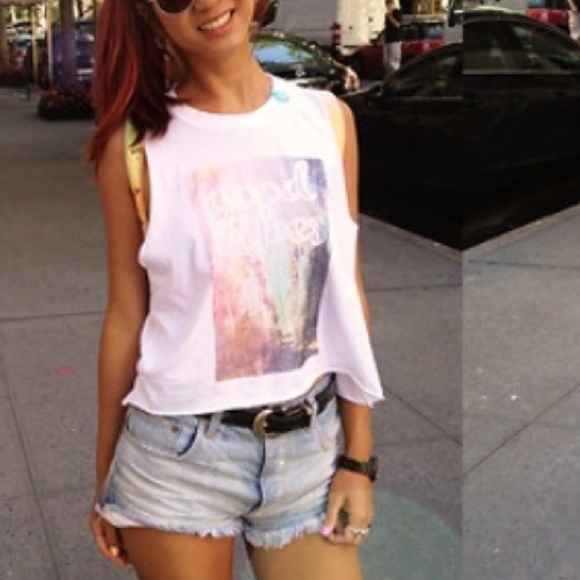 Brandy Melville Good Vibes Tank - Picture 1 of 4