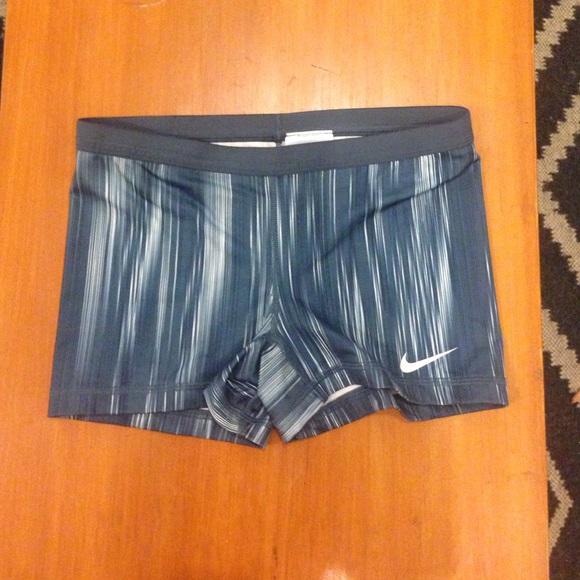 🚫SOLD🚫 Nike dri fit shorts