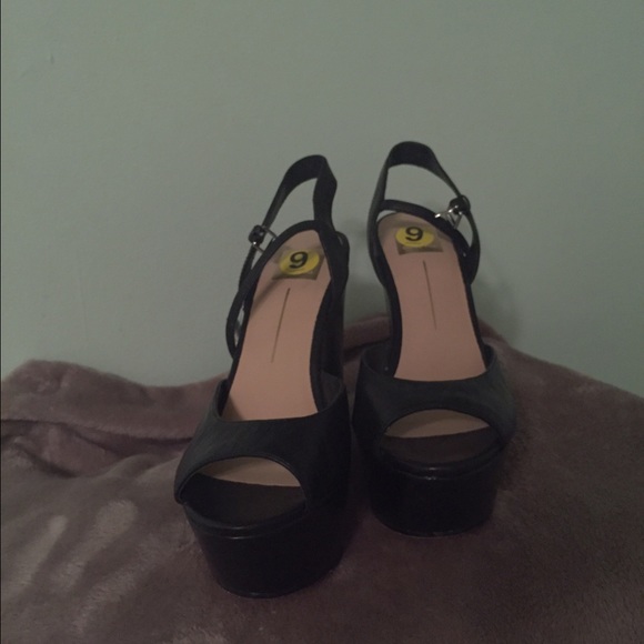 Dolce Vita shoes