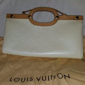 Authentic louis vuitton vernis roxbury