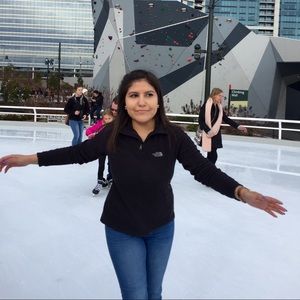 Meet your Posher, Jazmin