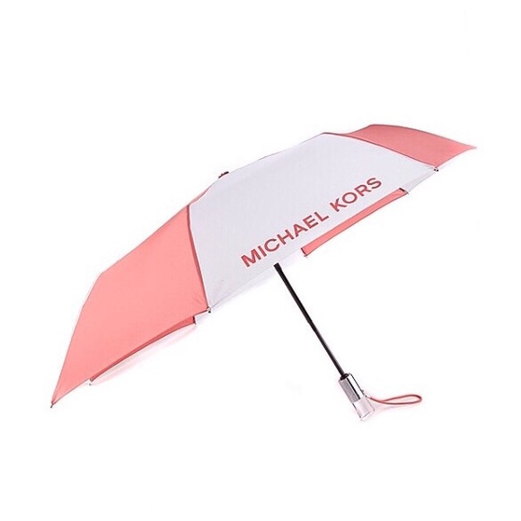 Michael Kors Accessories - 🎉Last One🎉Michael Kors Automatic Umbrella