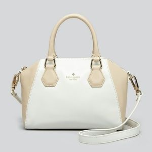 Sold! Kate spade Catherine street mini Pippa