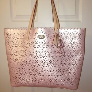 Coach Metro Eyelet Tote Pink Pearl Pirse (SOLD)