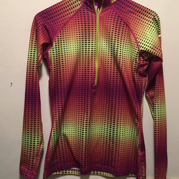 Nike pro fit pull over