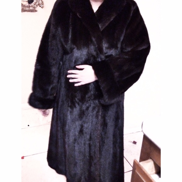 SOLD!!! Black Full length fur (mink) coat