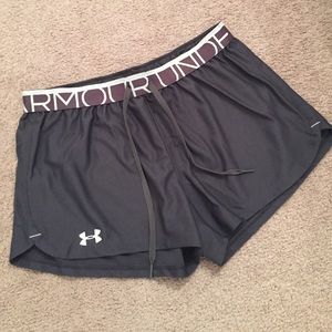 NWOT Under Armour shorts