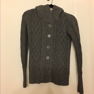 Knitted grey sweater with cotton hood