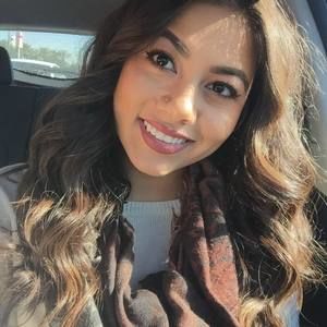 Meet your Posher, Leslie