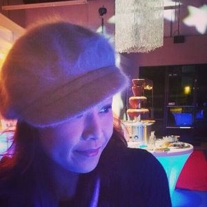 Meet your Posher, Mimi