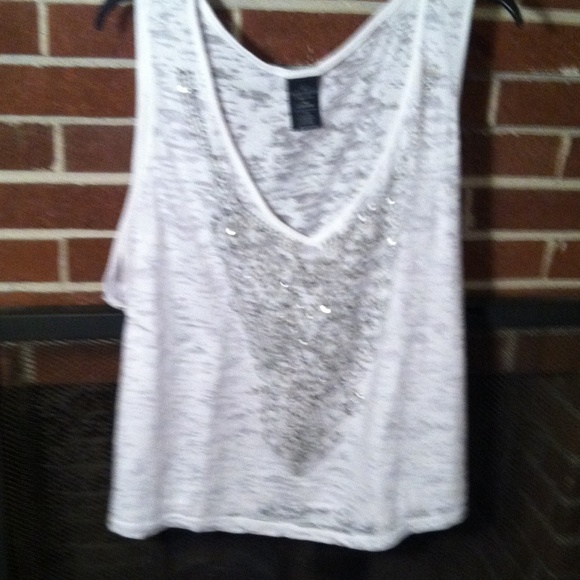 Faded Glory Tops - White Mid-drift Tank w/ Shine & Silver size 22/24W