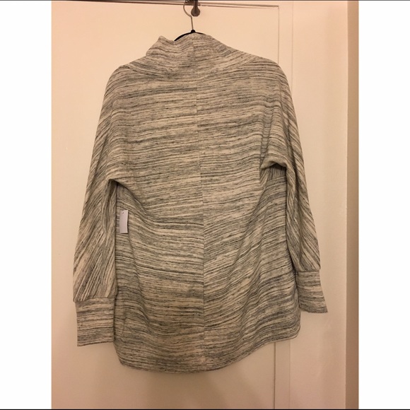 Light grey striped cardigan - Picture 2 of 2