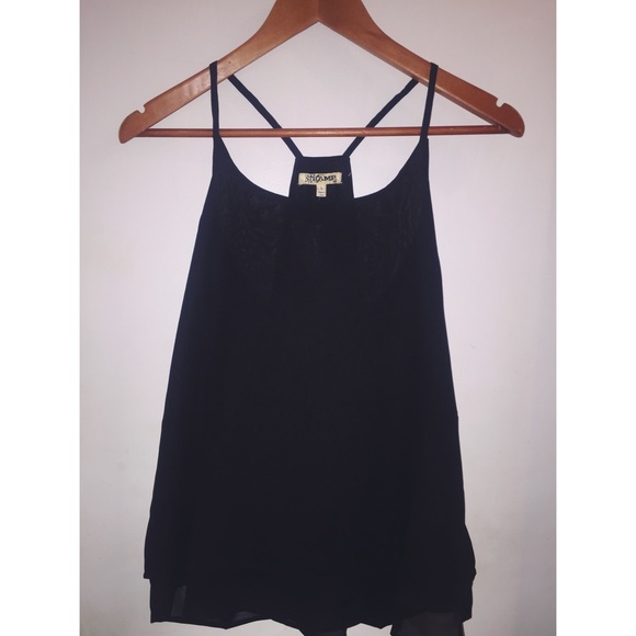 ❌SOLD❌ NEVER USED, cute black top - Picture 2 of 4