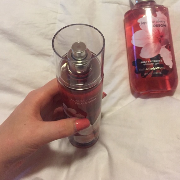 Japanese Cherry Blossom Set - Picture 2 of 4