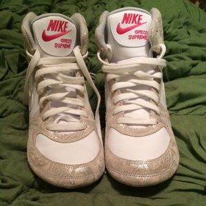 Nike Greco Supreme