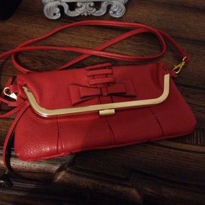 Jessica Simpson cross body