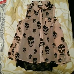 Short sleeve lace blouse