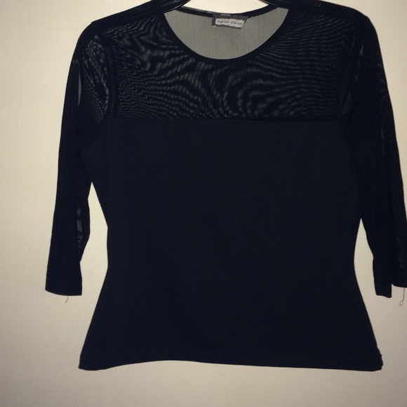 Super cute shirt black shirt