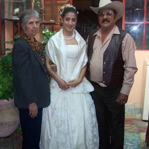 Meet your Posher, Lupita