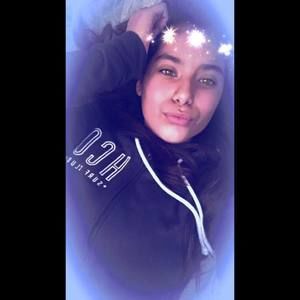 Meet your Posher, Fernanda