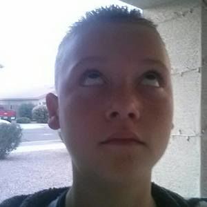 Meet your Posher, Zachary