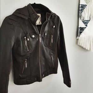 🍁Vegan leather brown jacket🍁