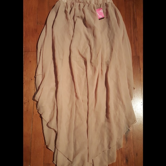 Necessary clothing beige nude asymmetrical skirt,S