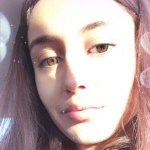 Meet your Posher, Anahi