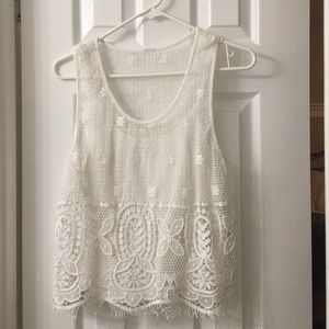 Short sleeve lace top