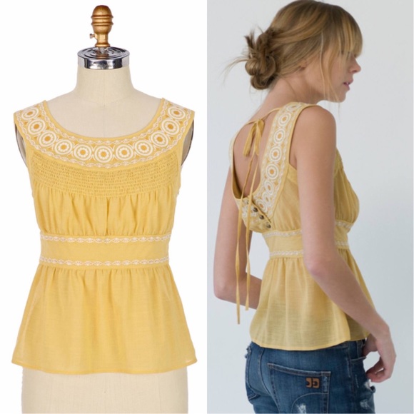 Anthropologie Tops - Anthropologie Golden Field Blouse embroidered tank