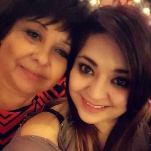 Meet your Posher, Christina