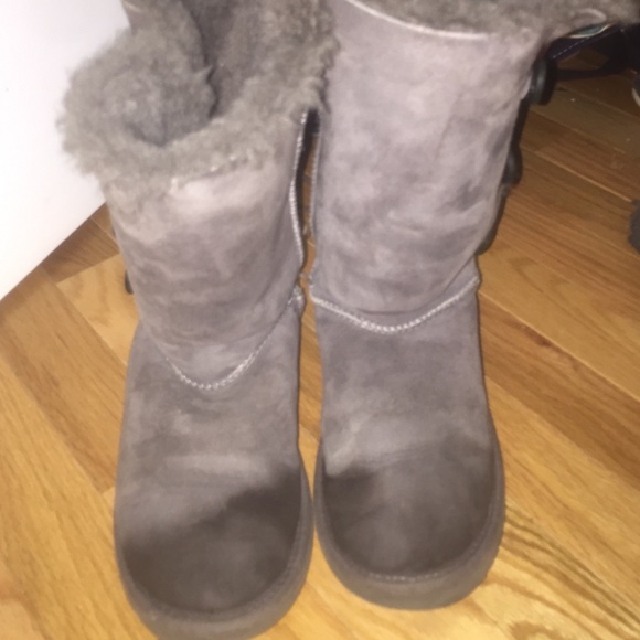 Bailey Button Uggs