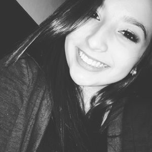 Meet your Posher, Rhianna