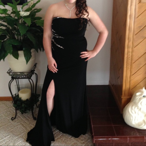 💥 MUST GO💥Prom dress💥final price💥 - Picture 1 of 2